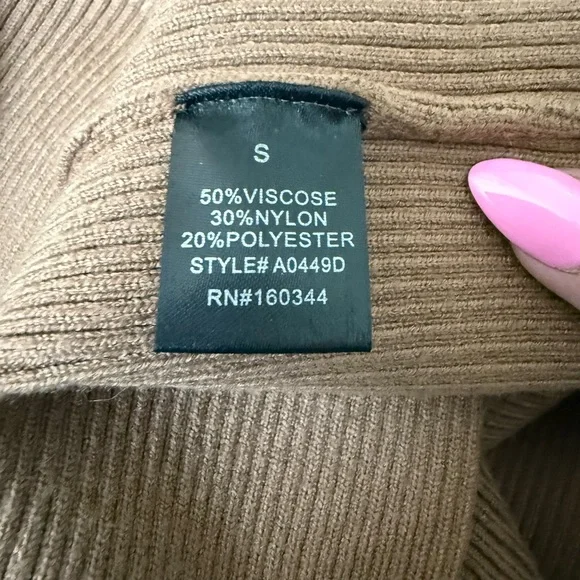 Beige Botany Sleeveless Brown Ribbed Maxi Dress with Sweetheart Neckline - Picture 6 of 6